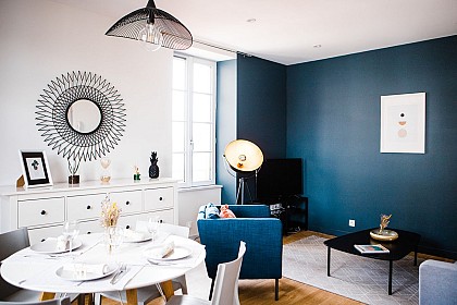 MEUBLÉ "L'INTEMPOREL"