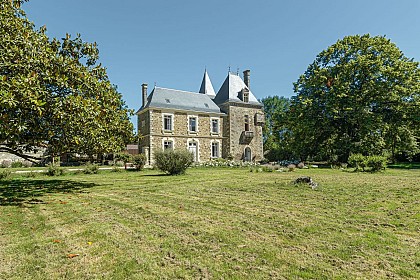CHÂTEAU DE LA HAUTE BRACONNIÈRE