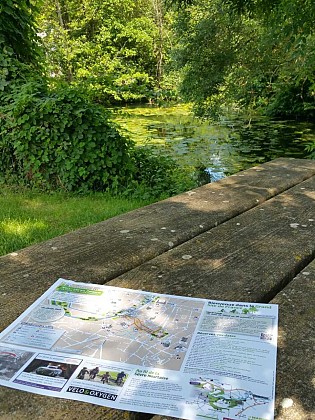Aire de pique-nique au Vanneau-Irleau
