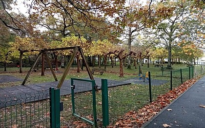 Aire de jeux Larre Lore