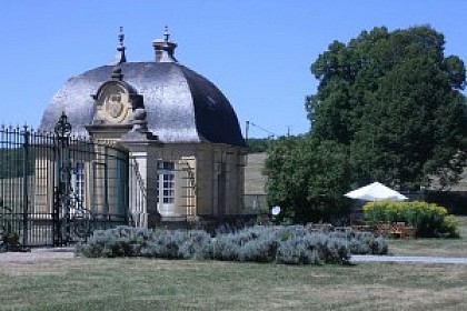 La Maison des Grilles du Château de Prye