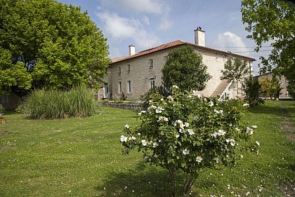 Château Pierre de Montignac : Chambres d’hôtes