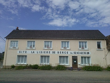 GITE LA LISIÈRE DE BERCÉ