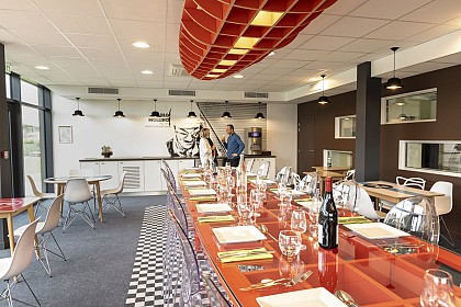 La Table du Virage - hôtel Ibis Styles Le Mand Sud Mulsanne