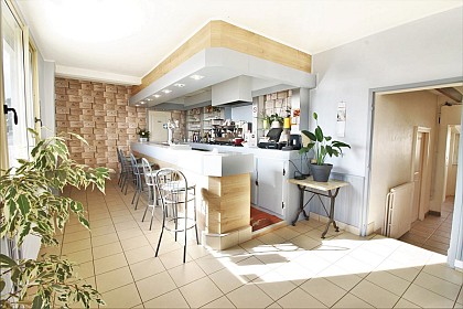 RESTAURANT LES LILAS