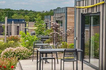 USHUAIA VILLAGES AX FAMILY