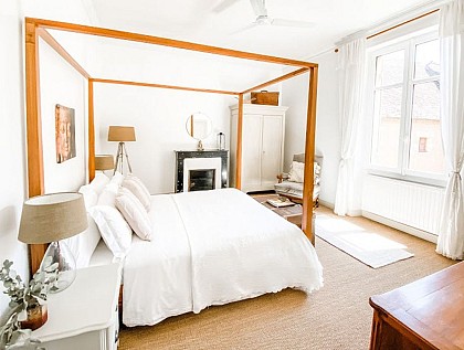 DIX Chambres d'Hôtes
