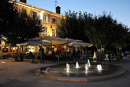 Esplanade de la Grenette