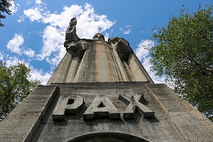 Statue du Christ-Roi
