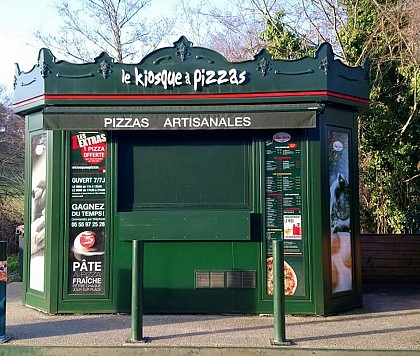 Le Kiosque à pizzas Uzerche