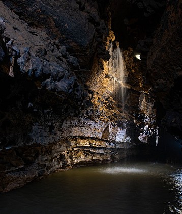 Grottes d'Azé