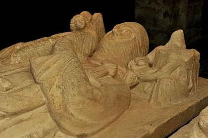 Les Gisants à l'Eglise d'Anost