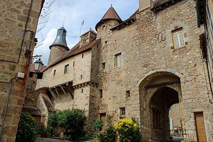 La cité médiévale de Saint-Benoît-du-Sault