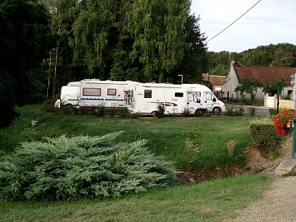 Aire de services municipale pour camping-car - Pont Janson
