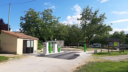 Aire de stationnement de Carsac Aillac