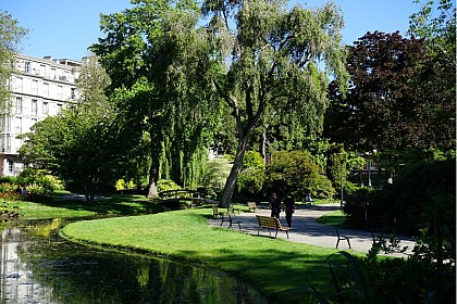 Le square Saint-Roch