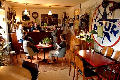 Café-Brocante du Château de Colombier