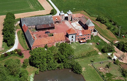 Rampemont castle-farm