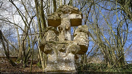 Calvaire en ronde bosse
