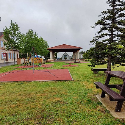 Loupiac picnic area