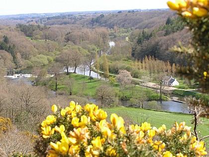 Point de vue sur la vallée du Blavet