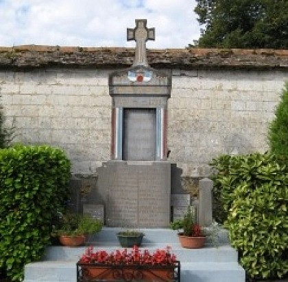 Monument Aux Morts