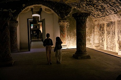 Crypte de la Basilique Notre-Dame