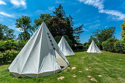 Tipis - A Petits Pas