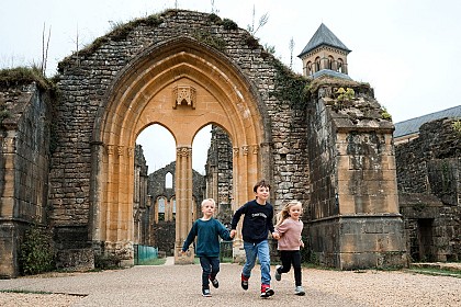 Les ruines de l'Abbaye d'Orval et ses musées