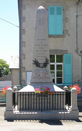 Le Monument aux Morts de la Forêt du Temple