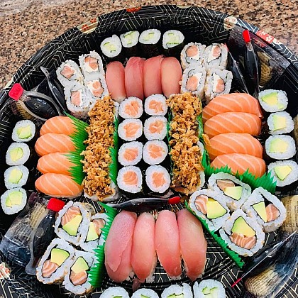 SABAY SUSHI THAI