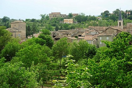 Village d'Uzer