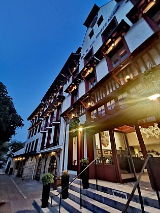 Hôtel Restaurant La Truffe Noire