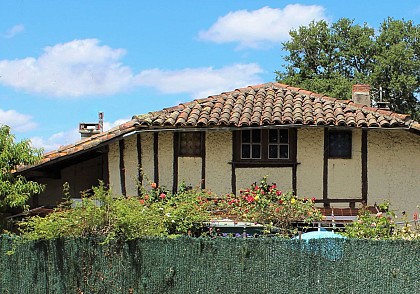 Maison avec pigeonnier