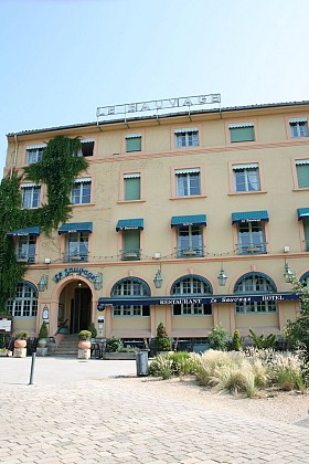 Le Sauvage Restaurant et Hôtel