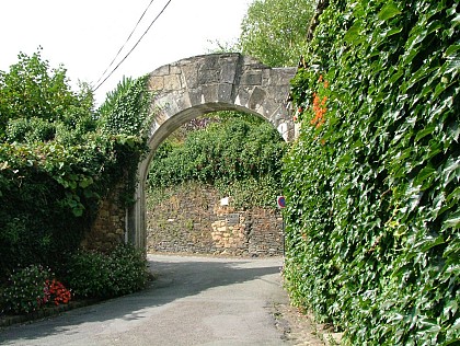 Rochefort-en-Terre, porte de l'Etang