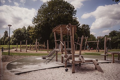 "Le Miroir" playground - Florenville