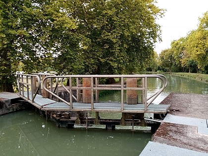 Old lock keeper's house