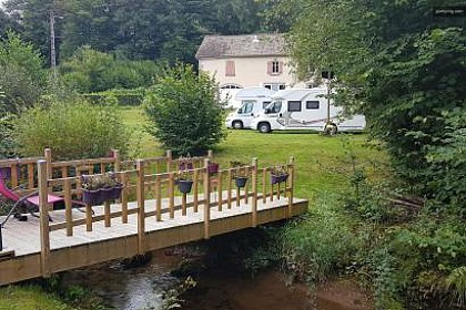 Camping chez l'habitant "le Pont du Bas"