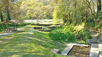 Fontaine de dévotion Saint-Haran, lavoir et routoir