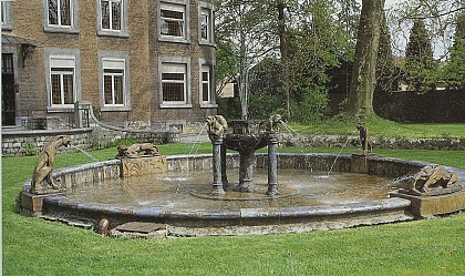 La fontaine aux Chimères (Andenne)