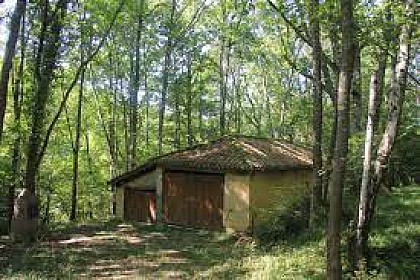 La cabane du Maquis de Sombrun