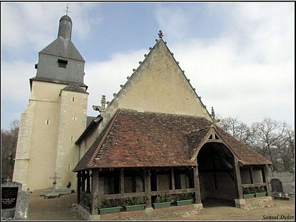 L'église à caquetoire