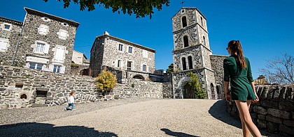 Saint-Laurent-sous-Coiron : Village de caractère