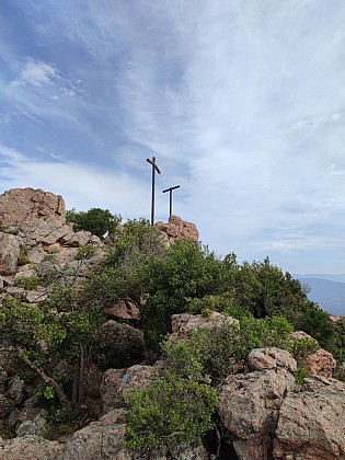 Les trois croix