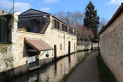 Ancien sèchoir à peaux