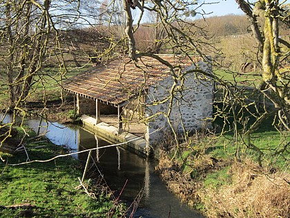 Lavoir de Longvilliers