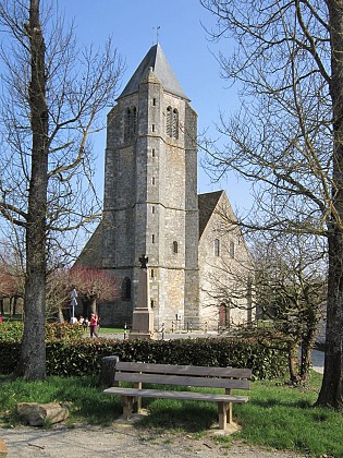 Eglise Saint-Pierre de Longvilliers