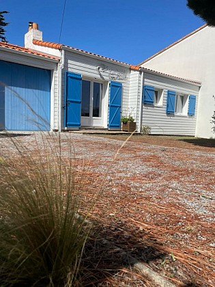 MAISON T3 VUE SUR MER SITUEE A LA POINTE SAINT GILDAS- PREFAILLES