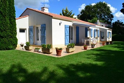 MAISON T5 AU CALME, A 750 M DE LA PLAGE